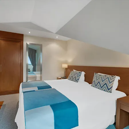ホテル Do Caracol 4*