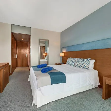 ホテル Do Caracol 4*